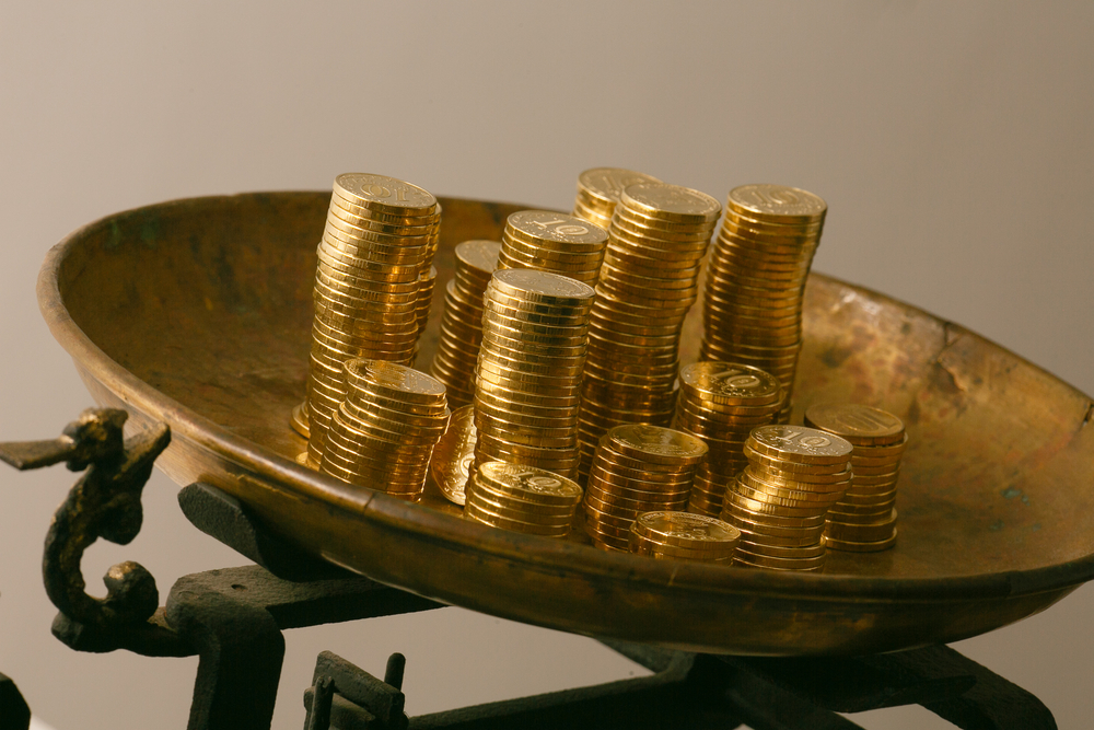 CHART 1,325 looks like it might be an important level for Gold